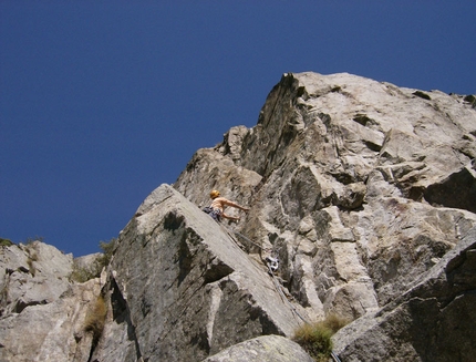 Carpe diem Aiguille de Chatelet - Carpe diem: Mauro Franceschini in apertura sul primo tiro di Carpe diem, Aiguille de Chatelet, Monte Bianco