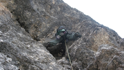 Sogno infinito Pilastro di Spescia, Sasso delle Dieci, Punta 2400m - Sogno infinito: Il diedro a S