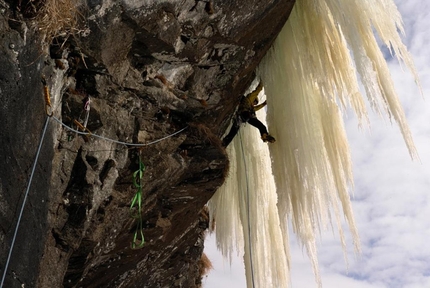 The usual suspects Alraunewand - The usual suspects: Sepp Inhöger, pitch 5. Photo Thomas Bubendorfer