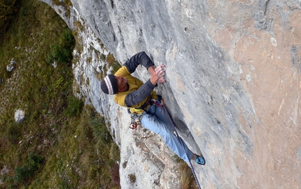 Shakti, Valnuvola - Riccardo Scarian su Shakti 8b+/8c, Picco delle Aquile, M.te Coppolo, Valnuvola