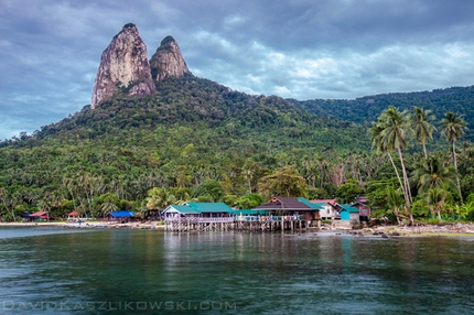 Damai Sentosa Dragon's Horns - Bukit Nenek Simukut - Damai Sentosa: © Kaszlikowski