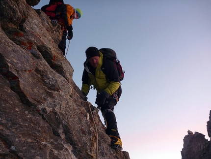 Traversata Integrale Gran Paradiso Gran Paradiso - Traversata Integrale Gran Paradiso: Dal col Bonney cominciano le difficoltà della traversata integrale Gran Paradiso (ph Enrico Bonino)