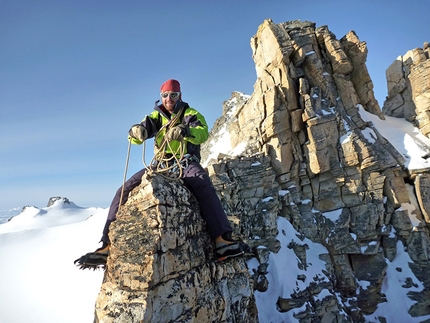 Traversata Integrale Gran Paradiso Gran Paradiso - Traversata Integrale Gran Paradiso: Cavalcando la Cresta (ph Enrico Bonino)