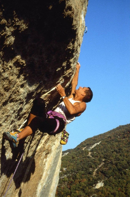 Alessandro Jolly Lamberti - Alessandro Jolly Lamberti, La rage de Vivre 8b+, Buoux