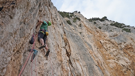 Decrescita Obbligata Gola di Frasassi - Decrescita Obbligata: Decrescita Obbligata: forging pitch 4