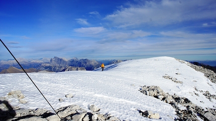 Stralasegne Pala di San Martino - Stralasegne: Stralasegne (500m, M5 + 1 section. M6+) Nord, Pala San Martino (Dolomites) ph arch. R. Corona, F. Piccinini