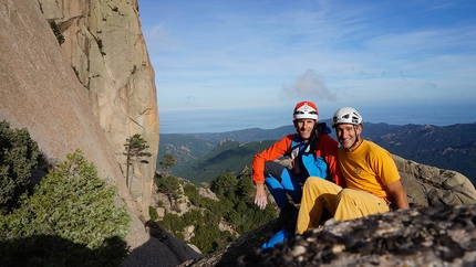 Ro.Ma. Punta U Corbu - Ro.Ma.: Rolando Larcher e Maurizio Oviglia dopo la prima salita di Ro.Ma., Punta U Corbu (Bavella, Corsica)