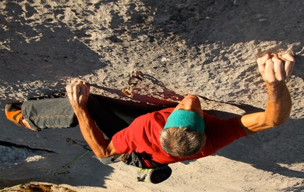 Climbing at Baule and Bilico - Manolo climbing at Baule, Vette Feltrine, Dolomites