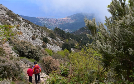 Monte Capanne: la discesa dalla montagna al mare