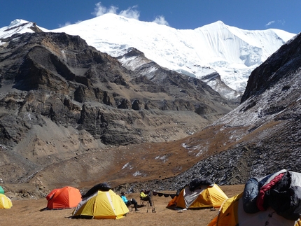 Putha Hiunchuli - Campo Base