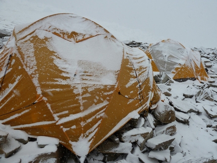 Putha Hiunchuli - Neve al Campo 1