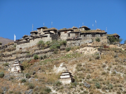 Putha Hiunchuli - Tarakot, Nepal