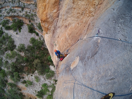 Unchìnos Badde Pèntumas - Valle di Lanaitto - Unchìnos: Sulla via Unchinos (8b, 185 m, Luca Giupponi, Maurizio Oviglia) Sardegna