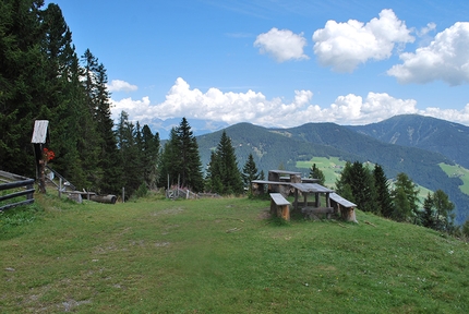 Malga Munt da Rina e Lago Lè de Rina - Malga Munt da Rina e Lago Lè de Rina