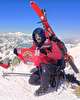 Ettore Campana in cima al Lenin Peak per il progetto Scalo Sogni